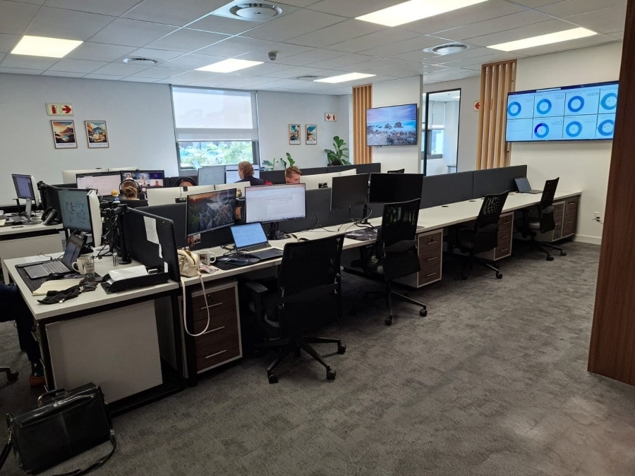 To Let Commercial Property for Rent in Brandwacht Western Cape